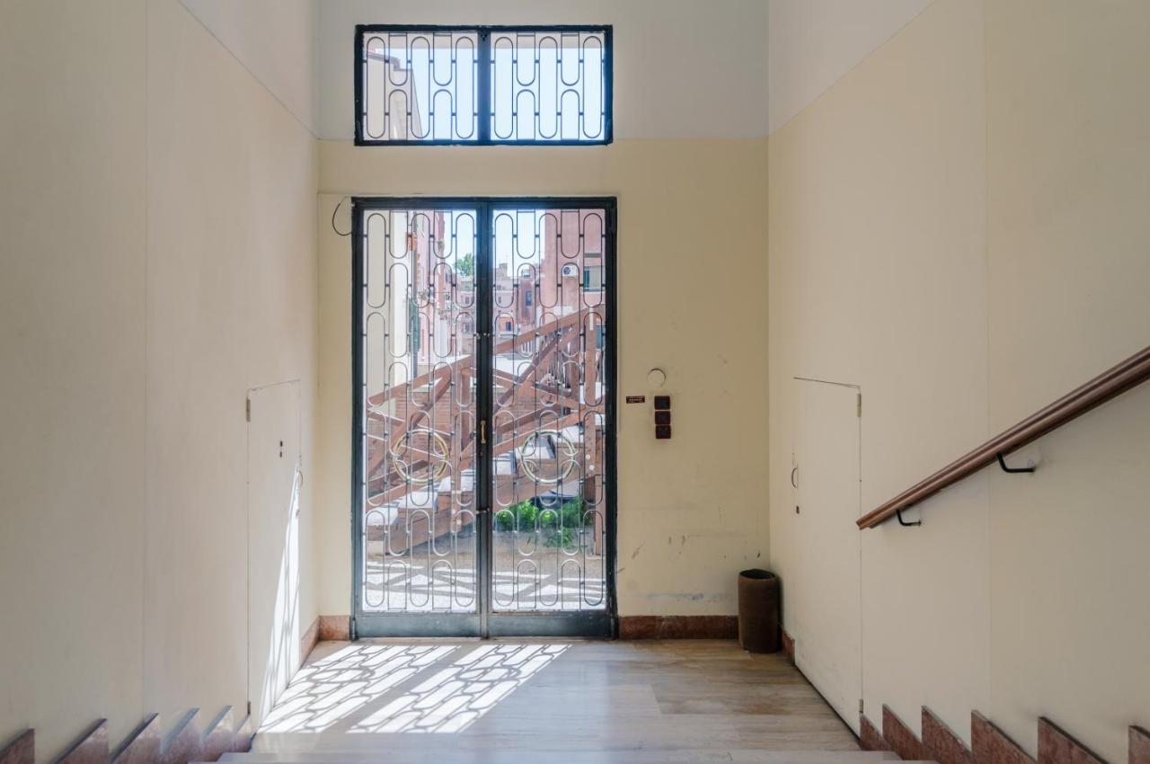 Appartement Venezia- S. Lucia Train Station Lovely Apartment!